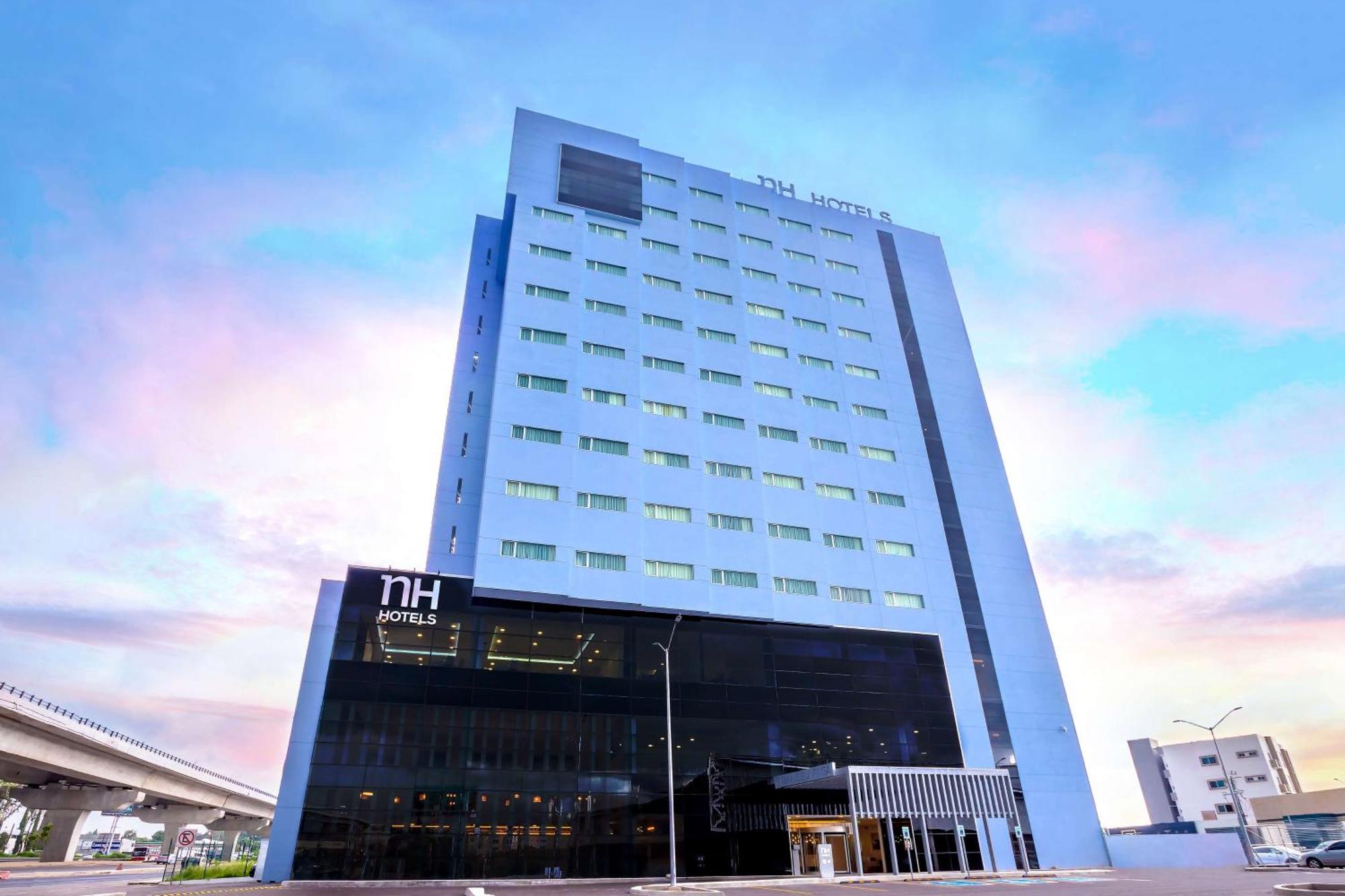Отель Nh Puebla Finsa Экстерьер фото